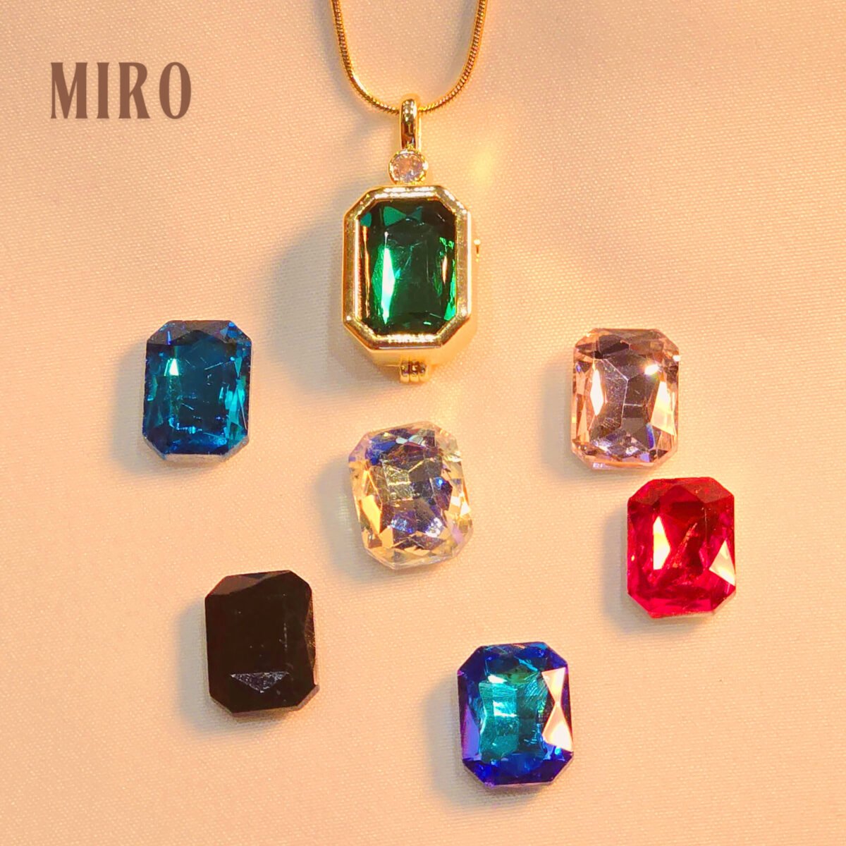 Magical colour changing pendant
