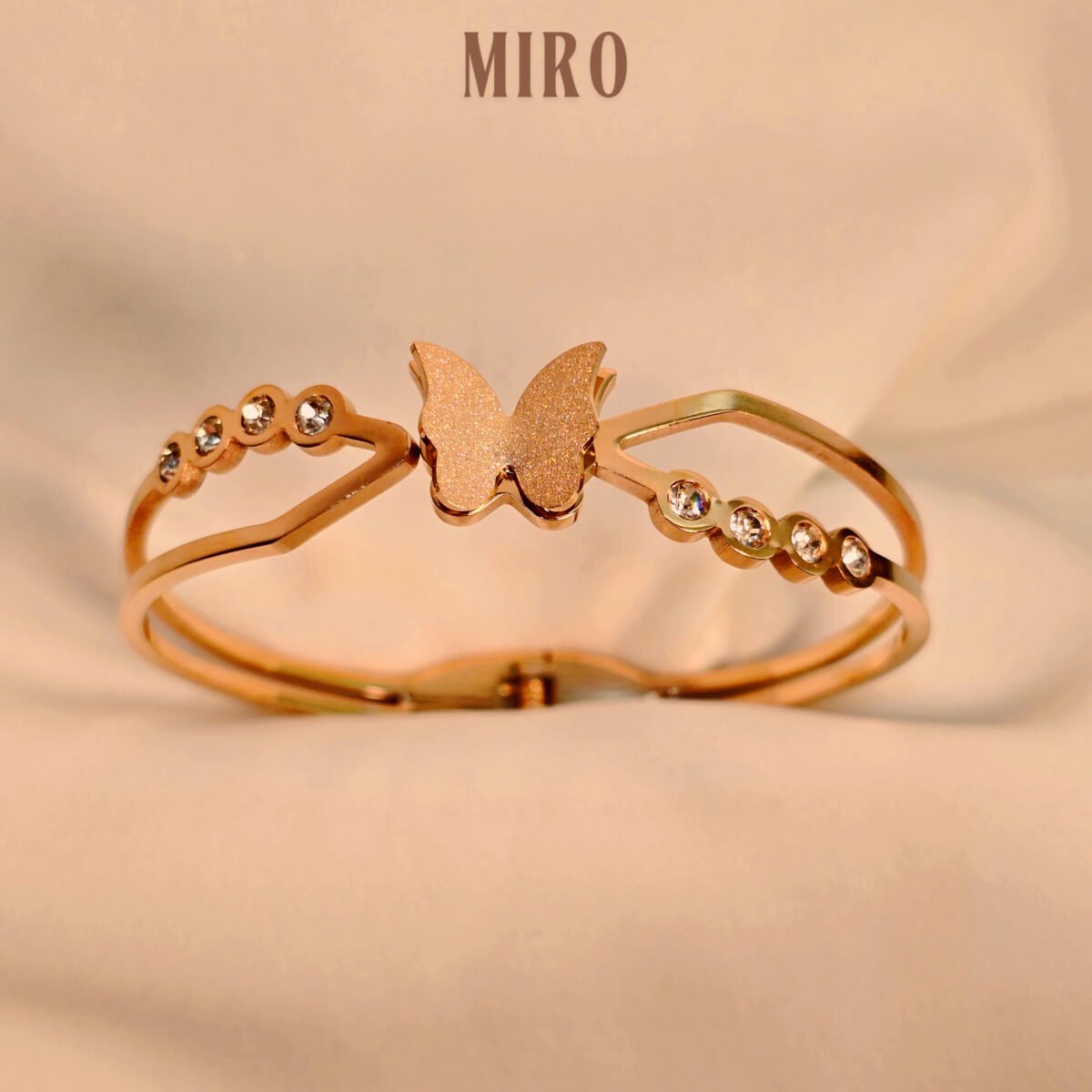Butterfly diamonds