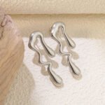 Silver drip earrings
