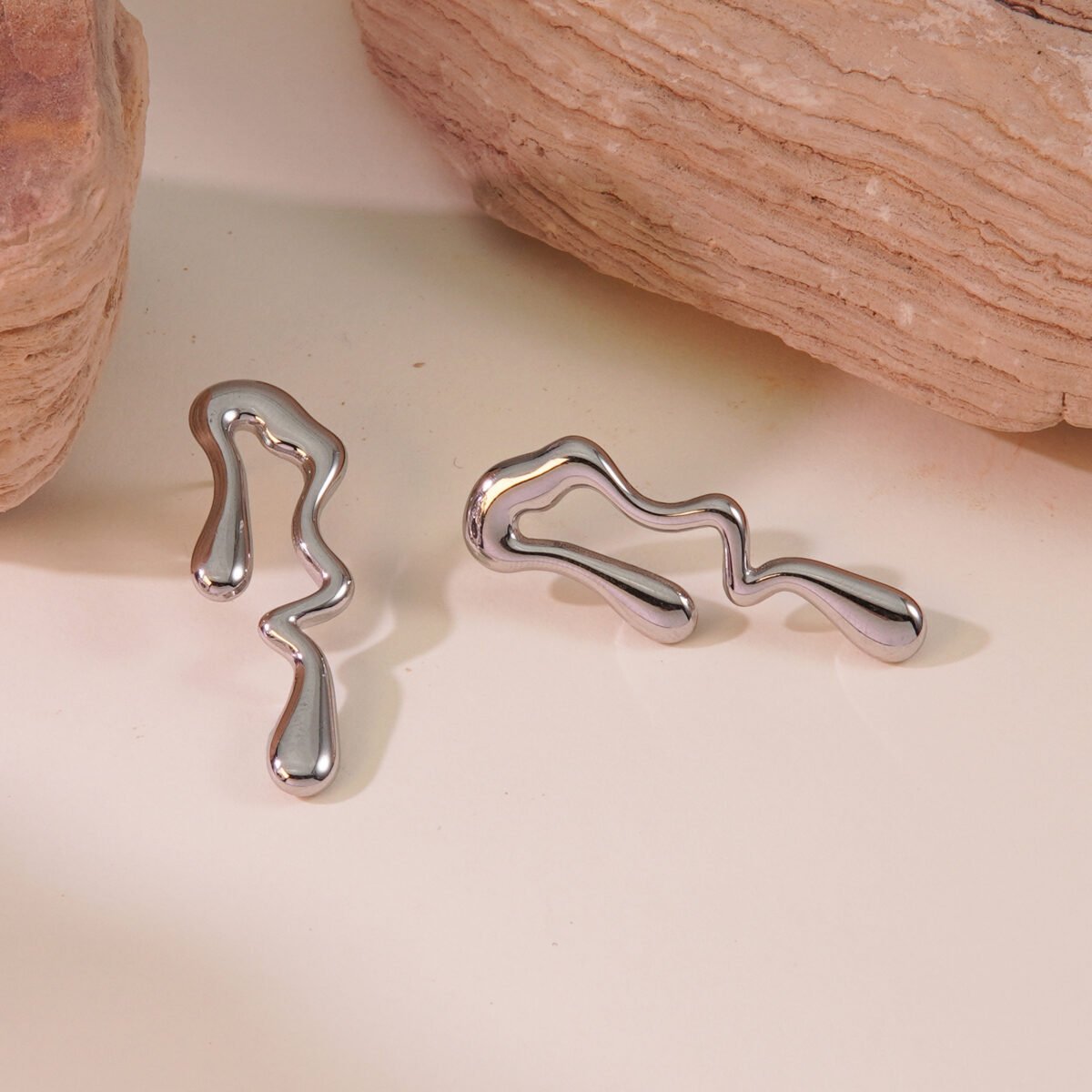 Silver drip earrings - Image 3